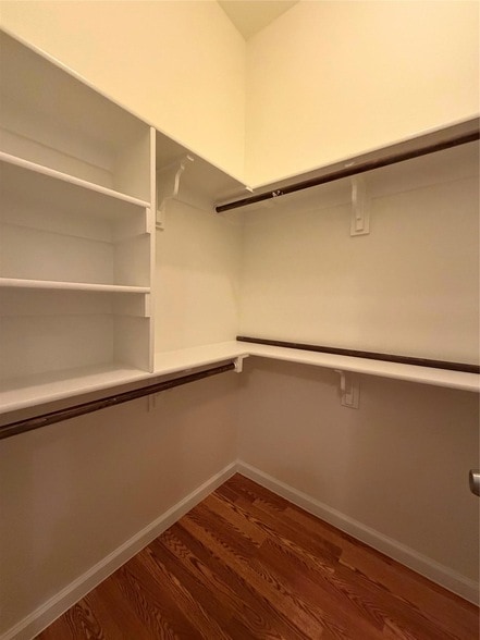 Building Photo - 398 Mesa Dr