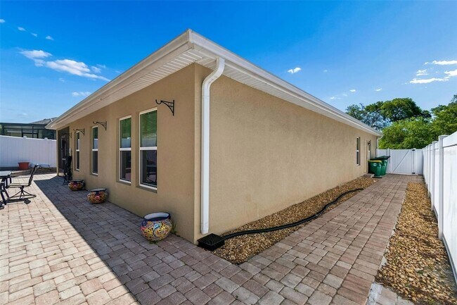 Building Photo - 107 Park Hurst Ln