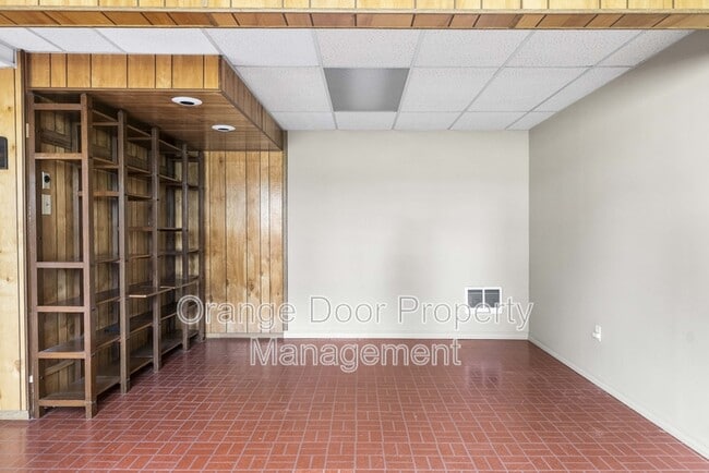 Building Photo - 13410 115th Ave NE