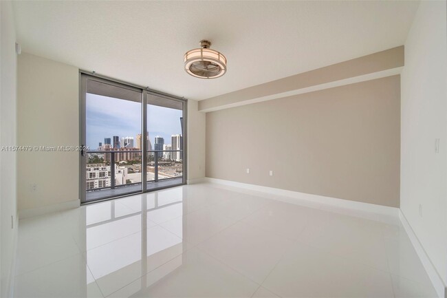 Building Photo - 300 Sunny Isles Blvd