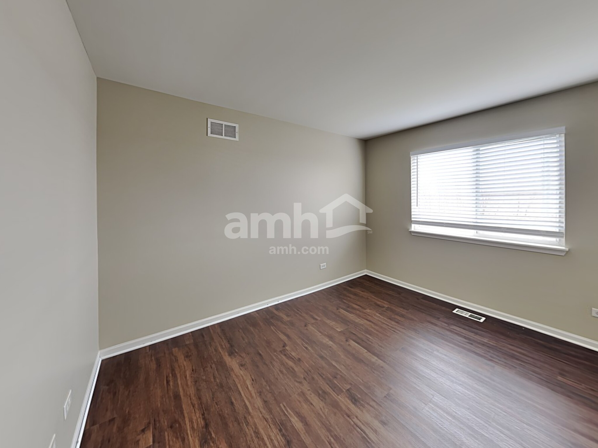 Building Photo - 16640 Borio Dr
