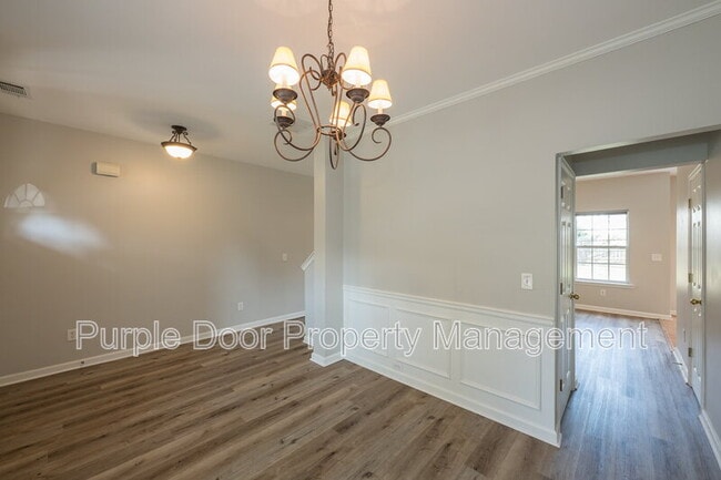 Building Photo - 320 Tuggle Ct