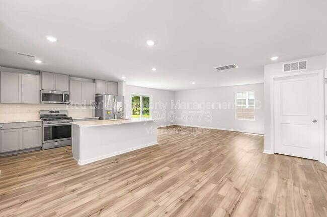 Building Photo - 10132 Chatham Run Ln