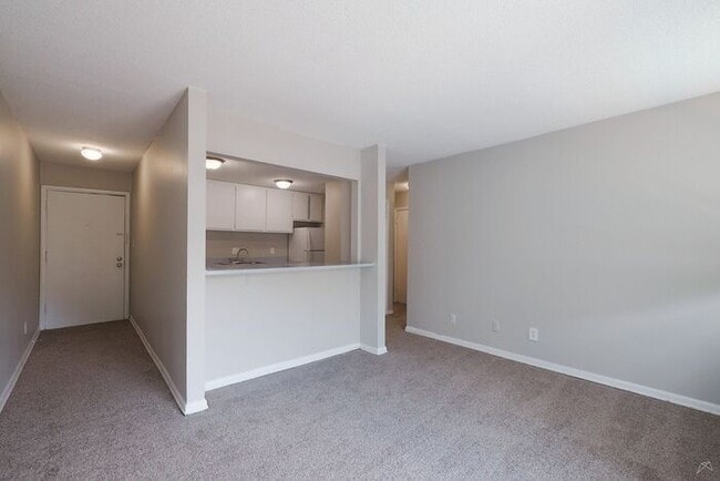 Building Photo - Spacious 1-Bedroom Living Near Emory & Toco Hills | 672 SF