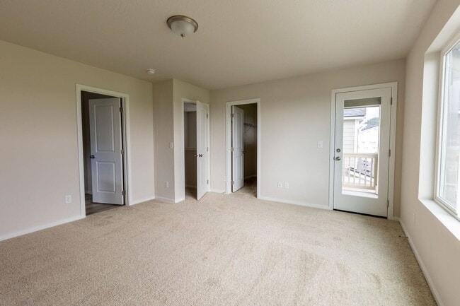 Building Photo - Modern Home for rent in Liberty Lake