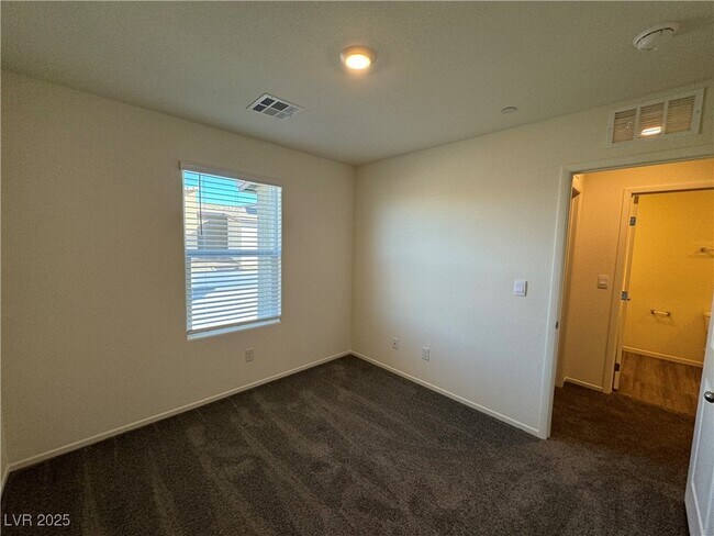Building Photo - 9917 Marigold Hls St