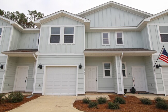 Building Photo - Limited Time! $250 Off — 3BR, 2.5BA Townho...