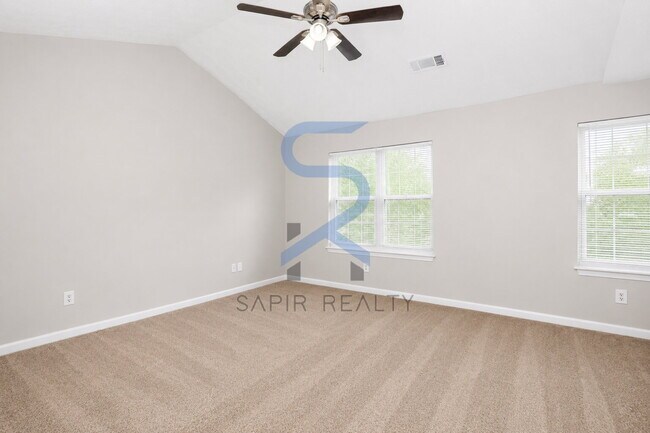Building Photo - Chestnut Lake Preserve Gem – Beautiful 4BR Home in Lithonia
