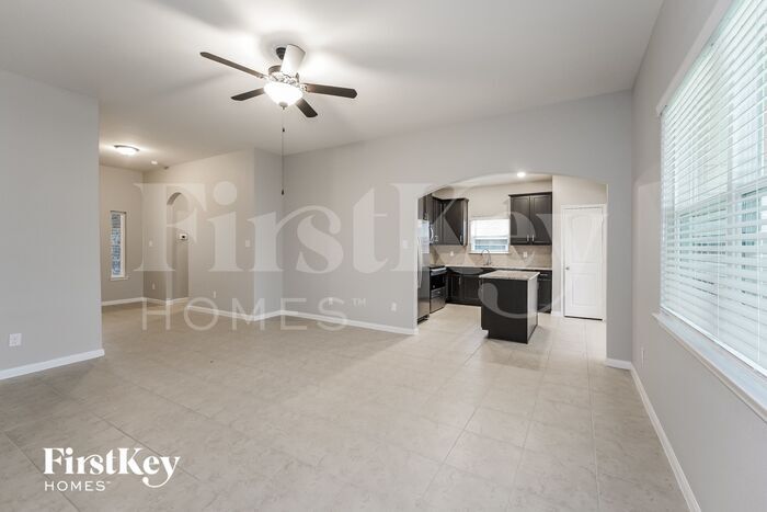 Building Photo - 21218 Opal Oak Dr