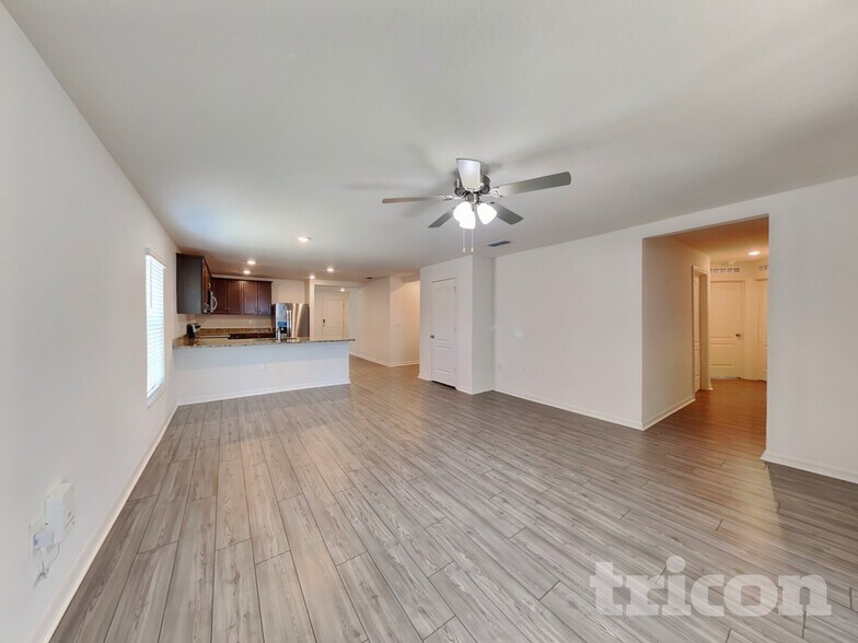 Building Photo - 443 Underwood Trl