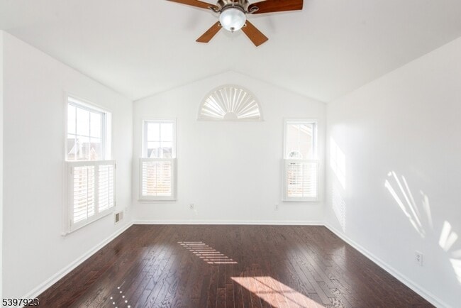 Building Photo - 43 S Shore Dr