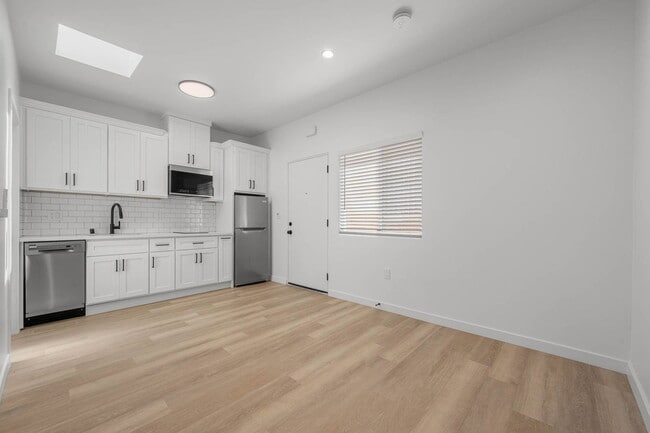 Building Photo - 4191 Leimert Blvd