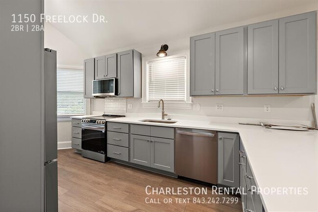 Building Photo - 1150 Freelock Dr