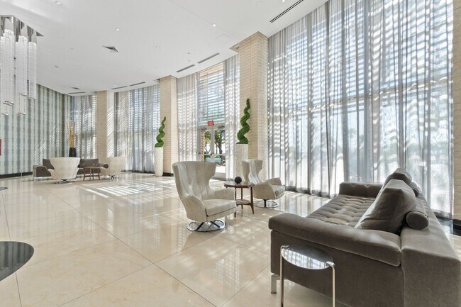 Building Photo - 3 Bedroom Highrise Condo at ONE Las Vegas!