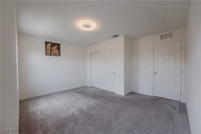 Building Photo - 5927 Coja St