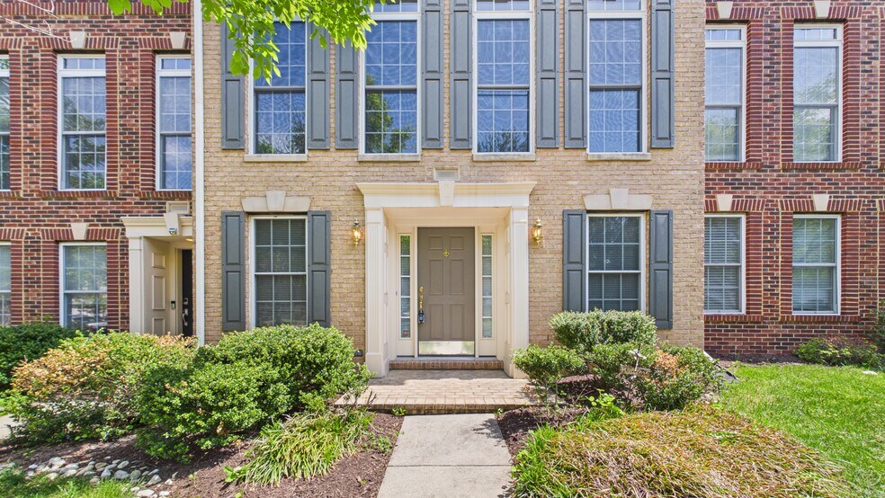 Building Photo - 25807 Turlough Ter