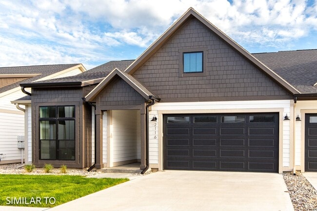 Building Photo - Premium Ames Townhome located at Hayden's ...