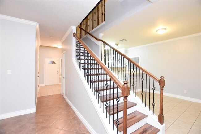 Building Photo - 8035 Dockal Rd