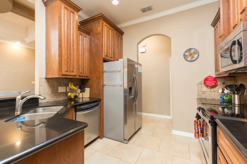 Building Photo - 3815 Spicewood Dr