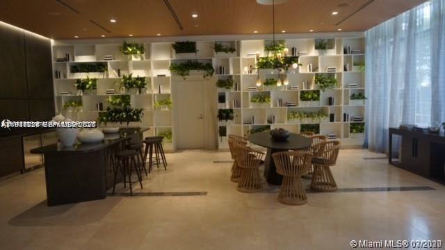 Building Photo - 55 SW 9th St