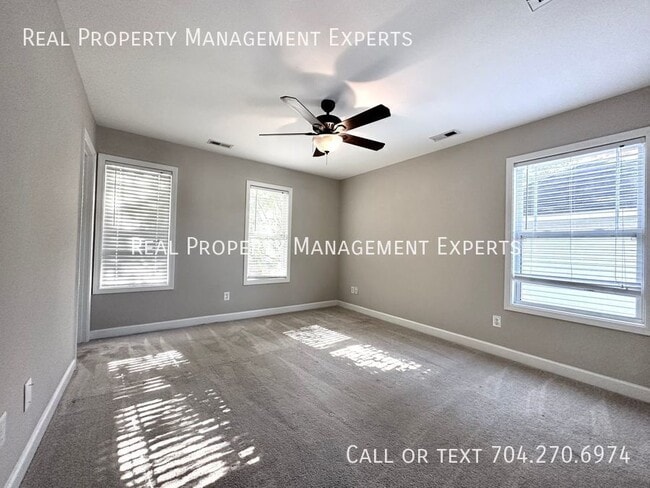 Building Photo - 12347 Walden Lea Dr