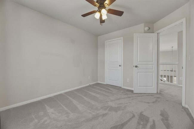 Building Photo - 125 Exeter Cove