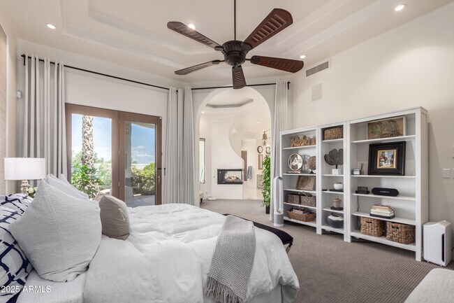 Building Photo - 6900 E Ironwood Dr