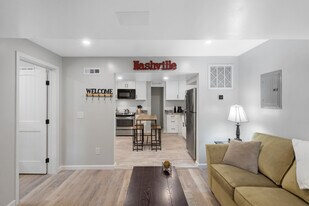 Building Photo - 3409 McGavock Pike