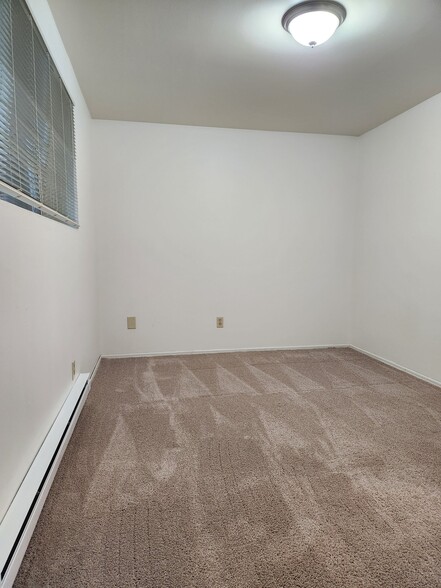 Building Photo - 3401 NE 65th St