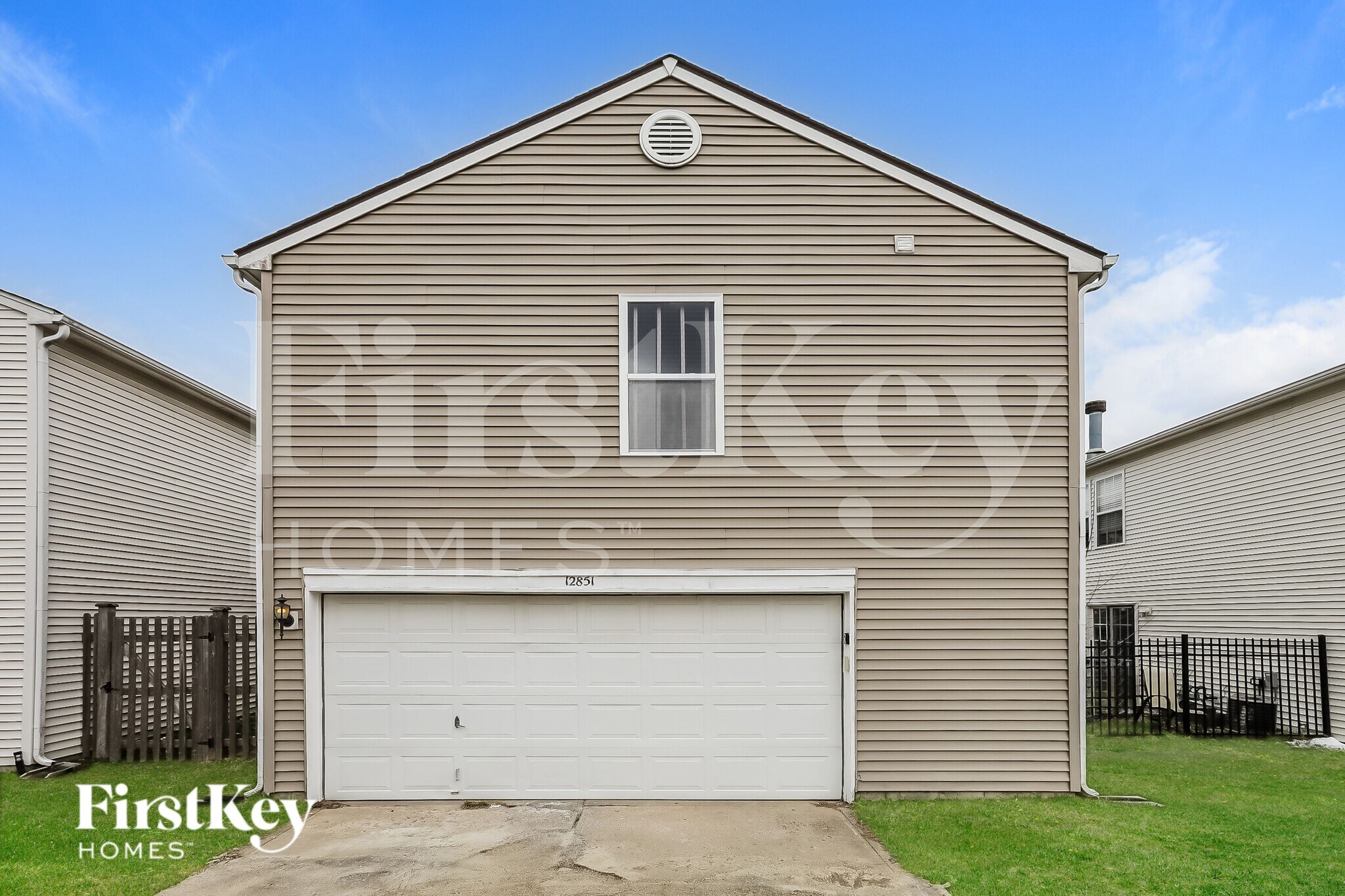 Building Photo - 12851 Old Glory Dr