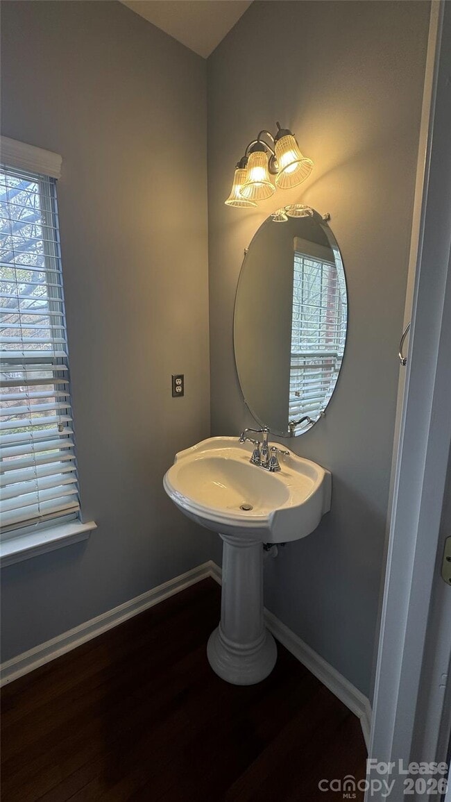 Building Photo - 11814 Chelton Ridge Ln