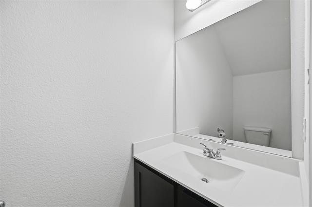 Building Photo - 400 Wrangler Ln