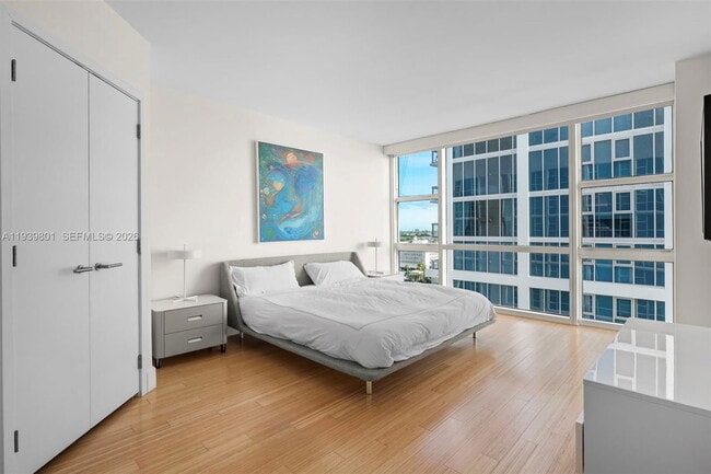 Building Photo - 6801 Collins Ave