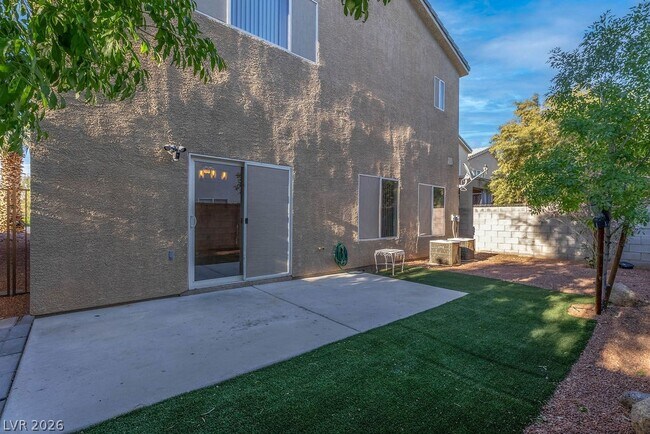 Building Photo - 3109 Strawberry Park Dr