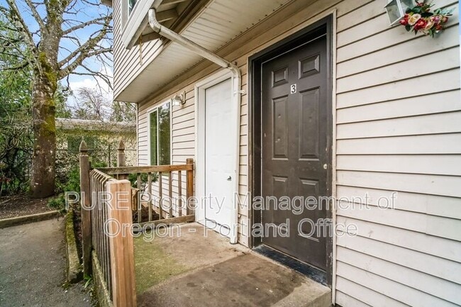 Building Photo - 2619 SE 125th Ave