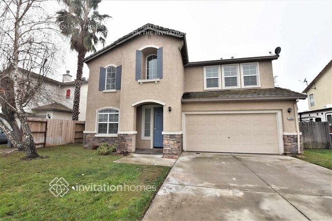 Building Photo - 1009 Foxfire Dr