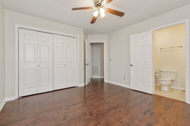 primary bedroom and bath - 1613 Cedar Tree Ln