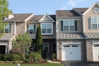 Building Photo - 955 Huntington Dr