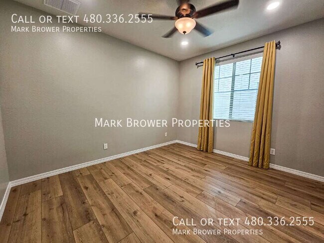 Building Photo - 3345 E Indigo St