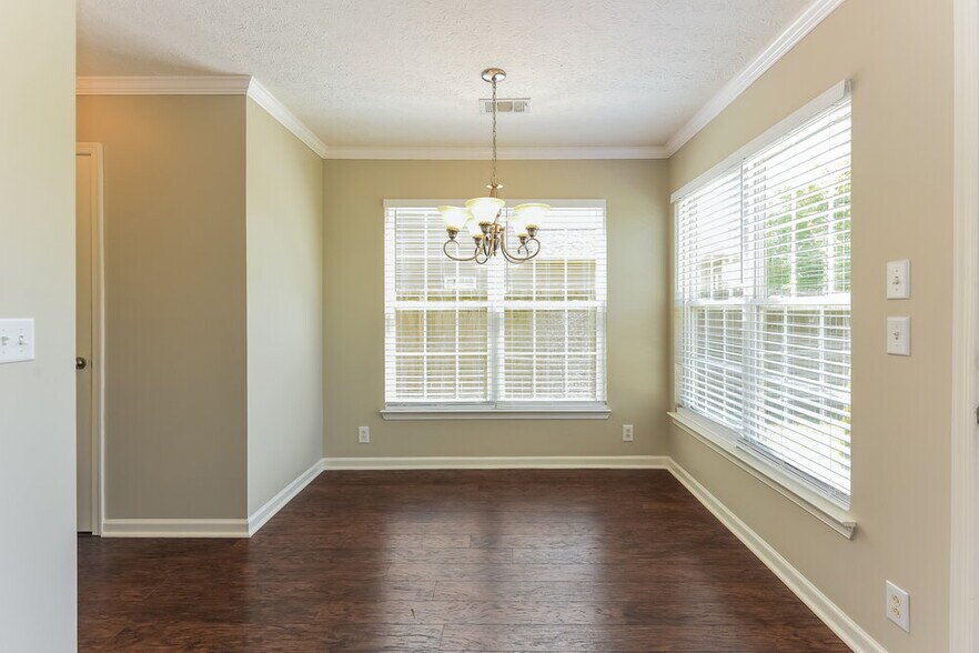 Building Photo - 3309 Penn Meade Way