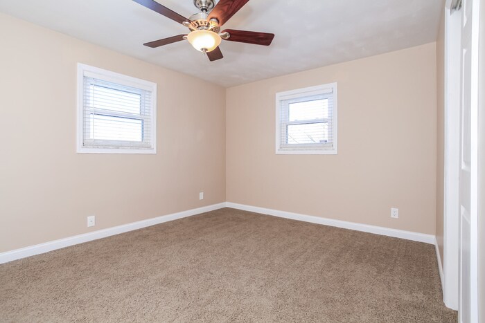 Building Photo - 6370 Sherman Terrace Rd