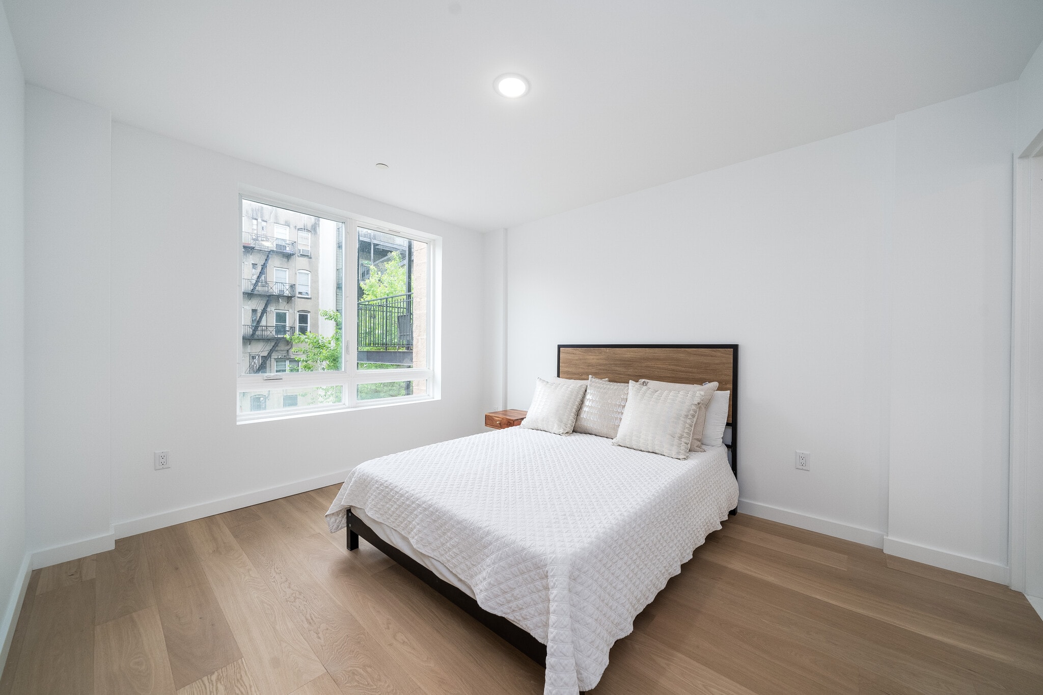 Building Photo - 417 Jackson St