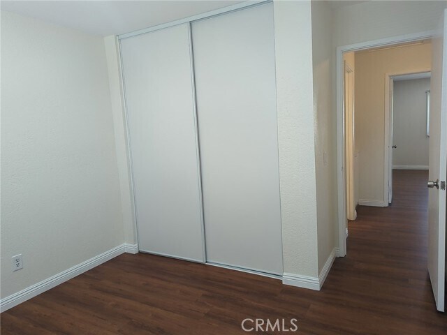 Building Photo - 24622 Skyland Dr