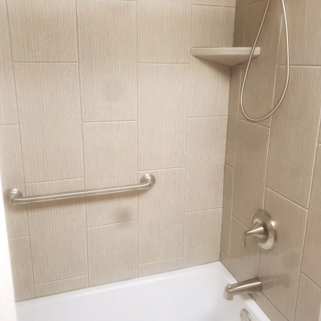 Building Photo - 4155 Central Park Pl