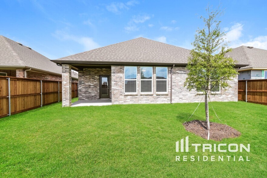 Building Photo - 2589 Dulaney Dr