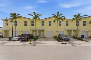 Building Photo - 4032 NW 11th St