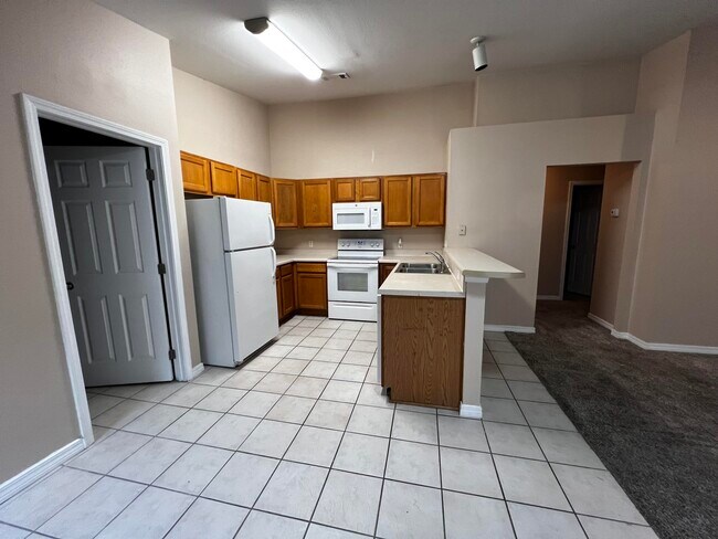 Building Photo - 7459 Harvest Village Ct