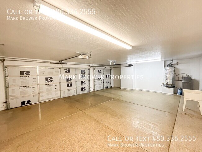 Building Photo - 1648 E Canyon Way