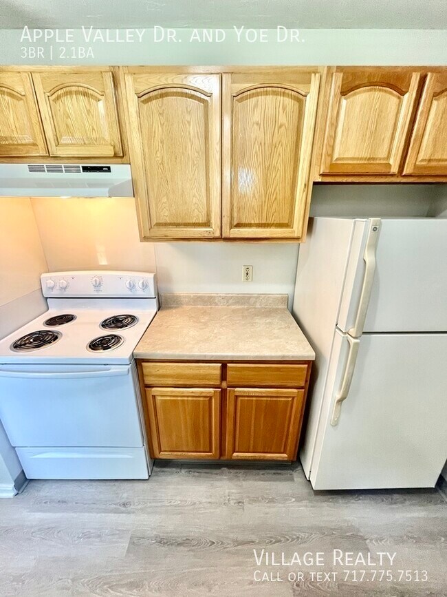Building Photo - 914 Apple Valley Dr