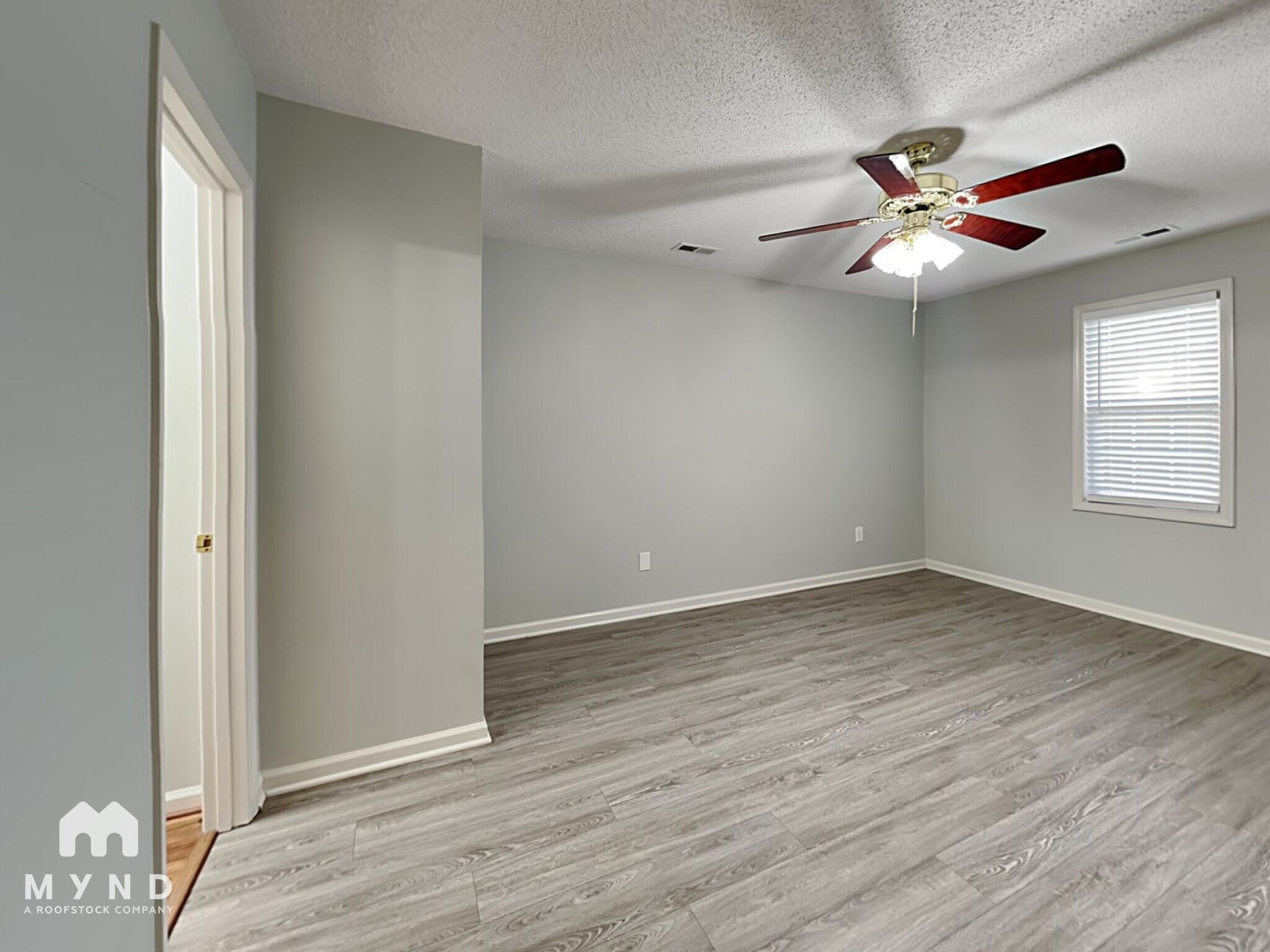 Building Photo - 2024 Julian Ln